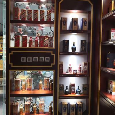 烟酒展柜-38